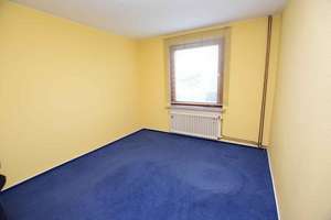 Zentrumsnah: Solides Zweifamilienhaus zum Sanieren mit 8 Zimmern + Vollkeller. – Die vollständige Adresse der Immobilie erhältst du vom Anbieter., 38446 Hellwinkel, Wolfsburg – Vorschaubild 7