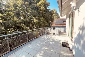 Sonnige Aussichten - Hannover-Stöcken
Eigentumswohnung mit zwei Dachterrassen & PKW-Stellplatz – 30419 Stöcken, Hannover – Vorschaubild 3