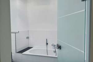 Gepflegtes Reihenhaus im Split-Level-Design mit 5 Zimmern in Essen-Frintrop – Die vollständige Adresse der Immobilie erhältst du vom Anbieter., 45359 Frintrop, Essen – Vorschaubild 38