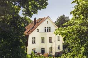 122 m² Wohn-/Nutzfläche, Maisonette Babelsberg – Altbau, Balkon, Garten – jetzt besichtigen!