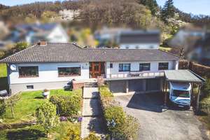 Gepflegter Bungalow, mit Fernblick und großzügigem Grundstück in Heimbach zu verkaufen – Auf dem Broich 6, 52396 Heimbach – Vorschaubild 3