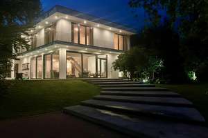 Exklusive Architektenvilla am Naturpark – Luxuswohnen im Grünen! – Die vollständige Adresse der Immobilie erhältst du vom Anbieter., 65527 Niedernhausen – Vorschaubild 1
