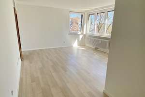 Provisionsfrei - Vollständig renovierte 1,5-Zimmer-Wohnung mit Einbauküche