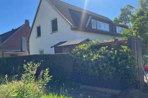 Sehr schöne 2 Zimmer Dachgeschosswohnung mit EBK in Alt-Habnehausen! – Die vollständige Adresse der Immobilie erhältst du vom Anbieter., 28279 Habenhausen, Bremen – Vorschaubild 3