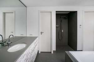 Modernes Wohnambiente – Hochwertige Designwohnung im Herzen der Hauptstadt – Unter den Linden 16, 10117 Mitte (Ortsteil), Berlin – Vorschaubild 13