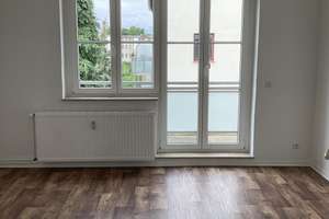 2-Zimmer-Wohnung mit saniertem Duschbad!