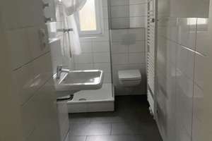 Zwei Zimmer in Bochum: Lebendig wohnen mit Balkon – Alleestr. 153, 44793 Kruppwerke, Bochum – Vorschaubild 3