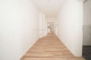Helle 2-Zimmer-Wohnung mit Balkon, Tageslichtbad und TG-Stellplatz – Zwickauer Straße 70-72, 9112 Kapellenberg, Chemnitz – Vorschaubild 11