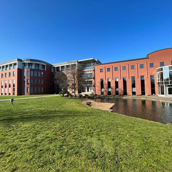 Großzügige Bürofläche direkt am CentrO | perfekte Anbindung | zahlreiche Stellplätze