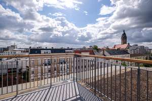 Moderne Dachgeschosswohnung und klassischer Altbau. 2-Zimmer mit Aufdachterrasse in Charlottenburg – Die vollständige Adresse der Immobilie erhältst du vom Anbieter., 10587 Charlottenburg, Berlin – Vorschaubild 6