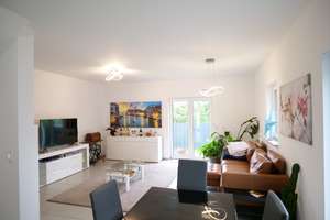 Moderne DHH in ruhiger Lage - vermietet, mit 360°-Terrasse – Die vollständige Adresse der Immobilie erhältst du vom Anbieter., 55252 Mainz-Kastel, Wiesbaden – Vorschaubild 2