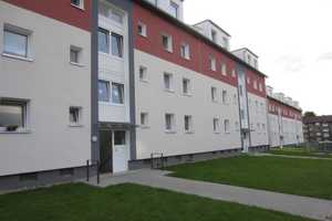 Gut geschnittene, renovierte 3-Zimmer-Wohnung – Farrenbroich 7, 45327 Essen – Vorschaubild 1