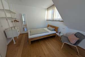 Appartement möbliert Stuttgart Zentrale Lage – Uhlbacherstr. 14, 70329 Obertürkheim (Ortsteil), Stuttgart – Vorschaubild 1