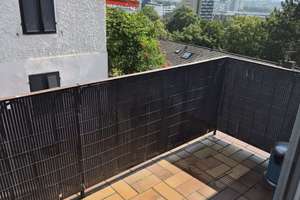 Wunderschöne DG Wohnung mit Blick über Stuttgart – Die vollständige Adresse der Immobilie erhältst du vom Anbieter., 70191 Mönchhalde, Stuttgart – Vorschaubild 2