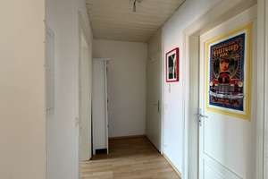 Traumhafte 2,5 Zimmer Dachgeschoss Wohnung Augsburg ab 01.08 – Innere Uferstraße 15, 86153 Rechts der Wertach, Augsburg – Vorschaubild 12