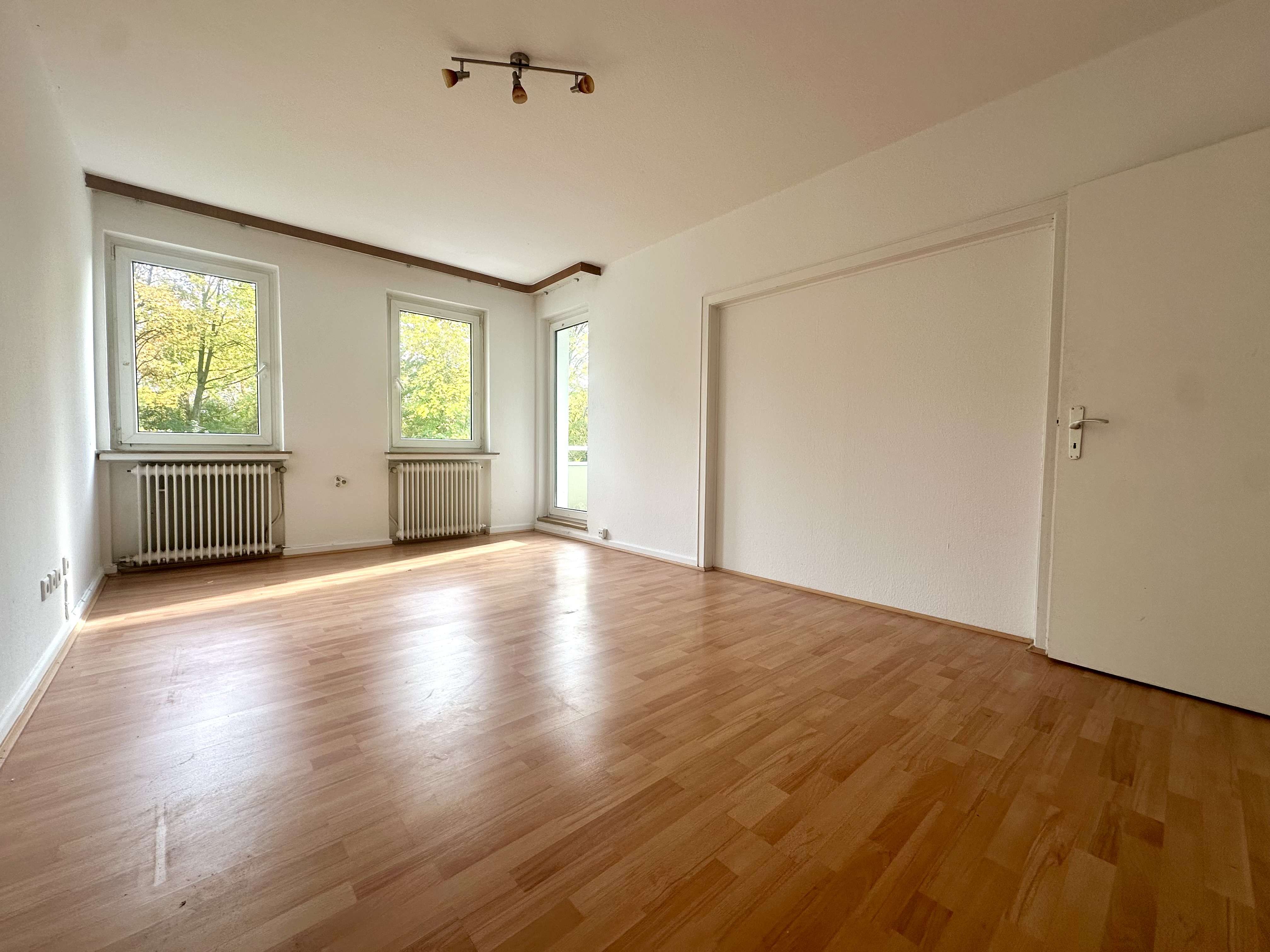 Provisionsfrei / Helle 4-Zimmer-Wohnung mit zwei Balkonen, Bremen – Bild 4