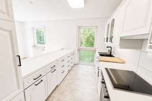 Natur pur, lichte Vierzimmerwohnung mit großem Balkon und Terrasse im 3-Familienhaus – Die vollständige Adresse der Immobilie erhältst du vom Anbieter., 90518 Altdorf bei Nürnberg – Vorschaubild 5