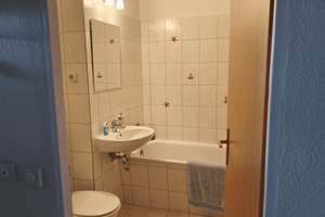 Helle 2-Zimmer Wohnung im 4. OG mit Balkon in Halle (Nördliche Neustadt) – Lilienstraße 15, 6122 Nördliche Neustadt, Halle (Saale) – Vorschaubild 6