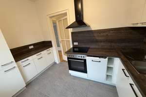 *EBK* Gemütliche 2-Zimmer-Wohnung am Rathaus