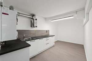 TOP Investment
- Exklusives Wohn-/Geschäftshaus der Extraklasse im Herzen von Ravensburg – Die vollständige Adresse der Immobilie erhältst du vom Anbieter., 88212 Ravensburg – Vorschaubild 21
