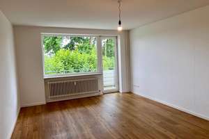 Modernisierte 2 Zimmerwohnung mit 2 Balkonen in Hamburg-Bramfeld – Haldesdorfer Straße 160, 22179 Bramfeld, Hamburg – Vorschaubild 2