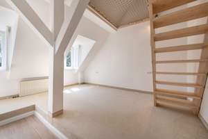 Lichterfülltes Wohnen in Toplage: Dachgeschoss-Wohnung mit Eckturm in Palais von 1899 – Die vollständige Adresse der Immobilie erhältst du vom Anbieter., 80805 Münchner Freiheit, München – Vorschaubild 9
