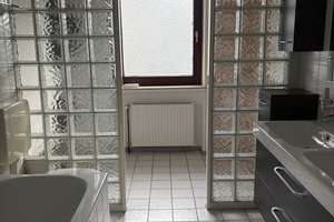 In beliebter Wilhem-Busch-Siedlung, Großzügige 2-Zimmer-Wohnung mit Garten, Kamin & hochwertiger EBK – Wilhelm-Busch-Weg 25, 28329 Sebaldsbrück, Bremen – Vorschaubild 23