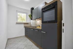 Bremen-Burgdamm/Burglesum | Renovierte 3 Zi.-Wohnung mit Balkon im 1.OG - provisionsfrei! – Die vollständige Adresse der Immobilie erhältst du vom Anbieter., 28719 Burgdamm, Bremen – Vorschaubild 4