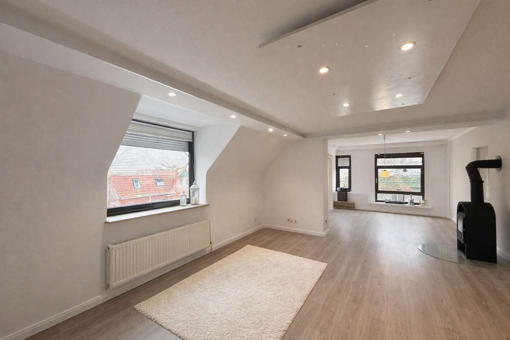 Immobilie in Boostedt - Komfortables Wohnen mit Kamin und Smart-Home
Ausstattung in Boostedt - Bild 4