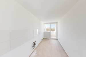 Stilvolle 2-Zimmer-Wohnung mit Balkon und Parkettboden – Dachauer Straße 184, 80992 Alt-Moosach, München – Vorschaubild 4