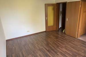 Teilmöbliertes Appartement für 1 Person /KONTAKT NUR TELEFONISCH: 0160-95657975 (keine SMS/Mail)
