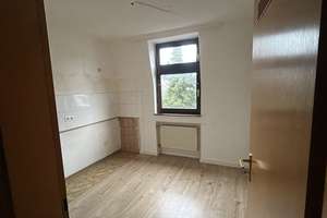 Charmante 3-Zimmer Dachgeschosswohnung in Wuppertal-Oberbarmen – Handelstraße 50, 42277 Oberbarmen, Wuppertal – Vorschaubild 9