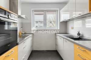 Bezugsfrei und vollmöbliert: 3-Zimmer-Wohnung im Erbbaurecht mit EBK, Balkon & Stellplatz  – Die vollständige Adresse der Immobilie erhältst du vom Anbieter., 38446 Detmerode, Wolfsburg – Vorschaubild 2