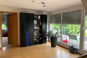 Attraktive DG-Maisonette-Wohnung mit 5 Zimmern – zentral, sonnig und großzügig. – Die vollständige Adresse der Immobilie erhältst du vom Anbieter., 74076 Heilbronn, Heilbronn – Vorschaubild 9