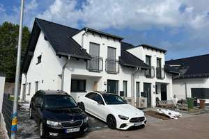 Neubau Doppelhaushälfte mit Einliegerwohnung und Küchen in Neuberg – Die vollständige Adresse der Immobilie erhältst du vom Anbieter., 60388 Neuberg – Vorschaubild 7