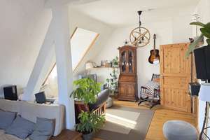Ganz oben, ganz Ihres: Gemütliche DG-Altbauwohnung mit 2 Ebenen & Loggia-Potenzial in Sandhofen – 68307 Sandhofen, Mannheim – Vorschaubild 2