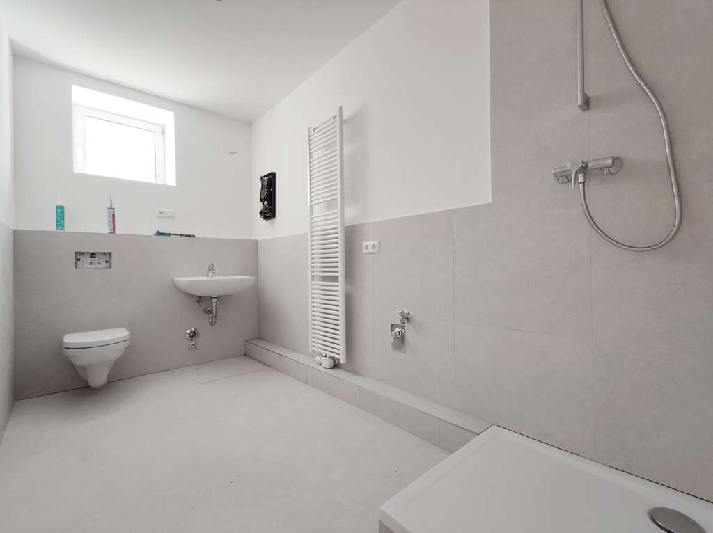 Immobilie in Osthofen - +Provisionsfrei+ Sanierte Eigentumswohnung im Erdgeschoss eines sieben Parteien Hauses in Osthofen - Bild 0