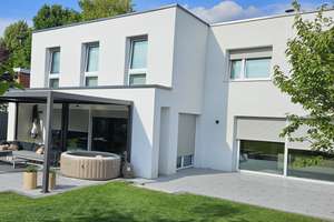Exklusives Einfamilienhaus - Architekten-Erweiterung 2023 -  ca. 195m² - Stein auf Stein