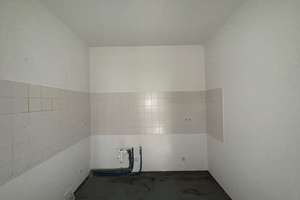 Wunderschöne 3-Zimmer- Wohnung mit großem Balkon  im grünen und ruhigen Wustermark !!!  – Amsterdamer Straße 6B, 14641 Wustermark – Vorschaubild 5