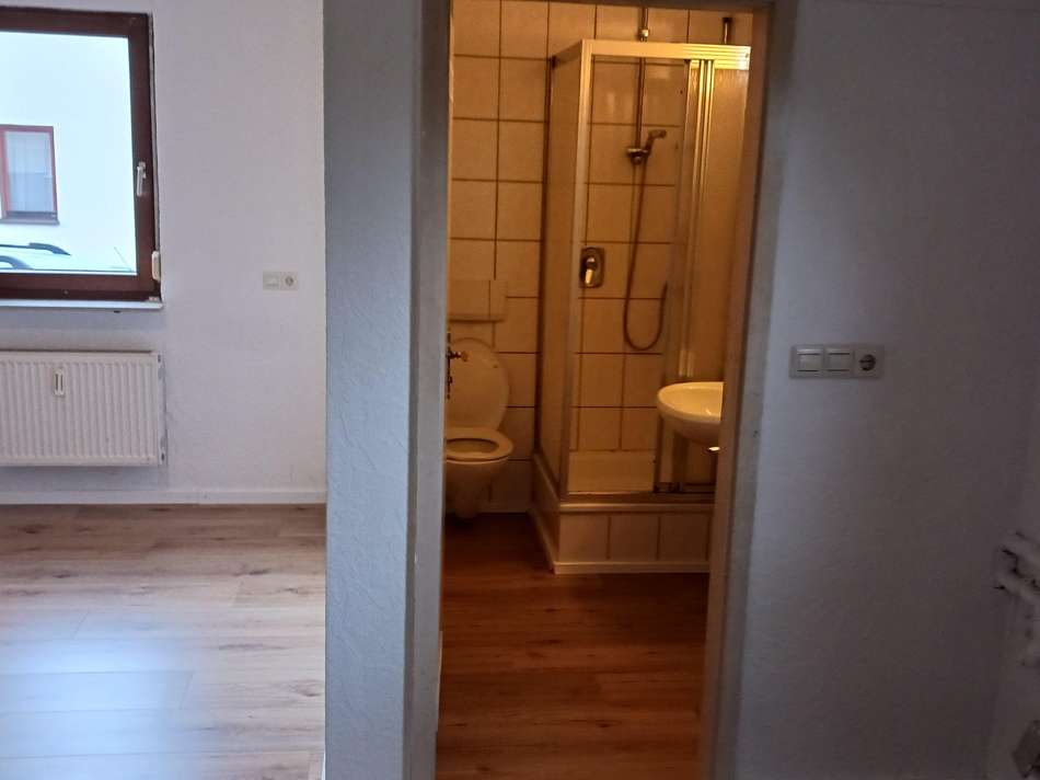 EG Whg. kl. Bad /Zimmer
