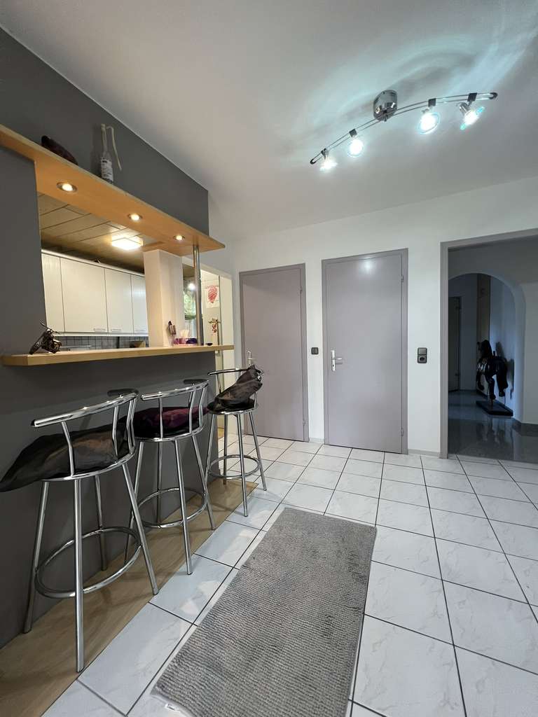 Immobilie in Meitingen - Ehem. Arztvilla auf traumhaft großem Grundstück in Top-Lage zw. Donauwörth u. Augsburg! - Bild 2