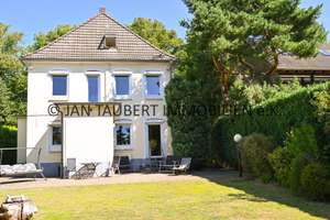 ***GERÄUMIGE FAMILIENVILLA MIT POTENTIAL*** 2 Vollgeschosse mit Keller und Südwestlage – Die vollständige Adresse der Immobilie erhältst du vom Anbieter., 22159 Farmsen-Berne, Hamburg – Vorschaubild 10