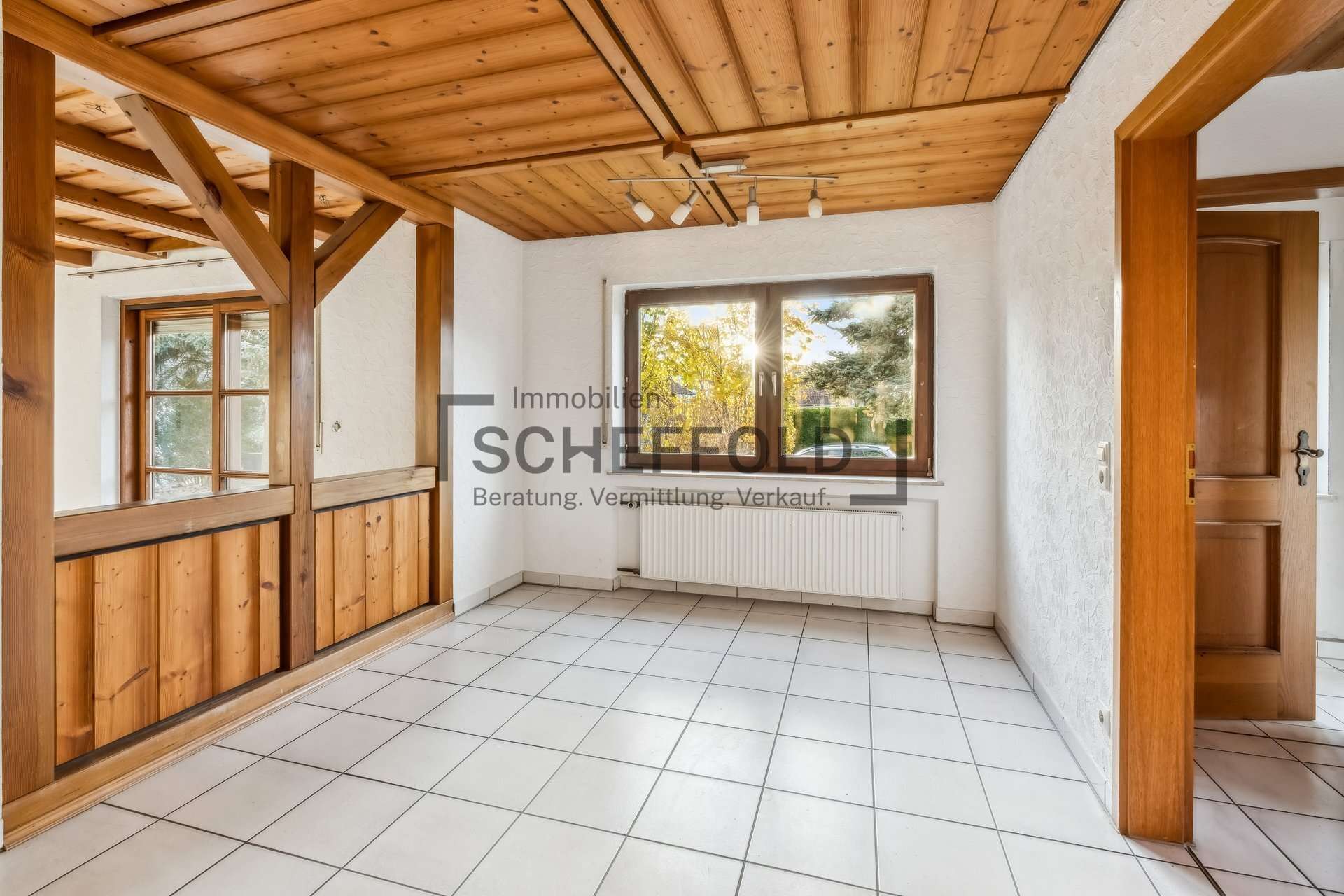 Immobilie in Rot an der Rot - Raumwunder! Die perfekte Alternative zum Einfamilienhaus in ruhiger Lage von Ellwangen - Bild 4