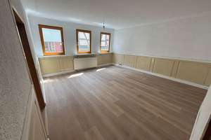 Geräumige 5-Zimmer Wohnung in Herrenberg – Stuttgarter Straße 5, 71083 Herrenberg – Vorschaubild 4