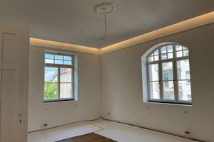 Im Herzen Schwabings: großzügige 4-Zimmer Wohnung in denkmalgeschützen Altbau nach Totalsanierung