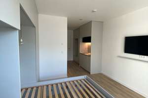 nur für Studenten - Modernes Apartment mit Balkon & Pantryküche , Regensburg – Ladehofstr. 35, 93049 Westenviertel, Regensburg – Vorschaubild 2