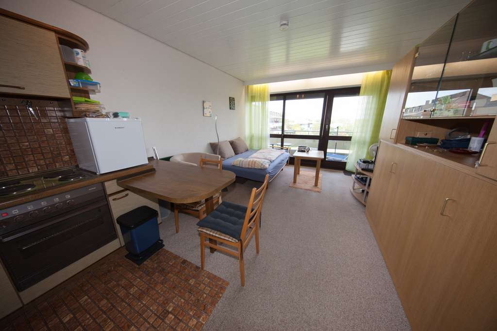 Immobilie in Bad Rodach - Sonniges 1-Zimmer Appartement! Großzügiger Westbalkon mit herrlichem Blick! Gut vermietet! - Bild 1