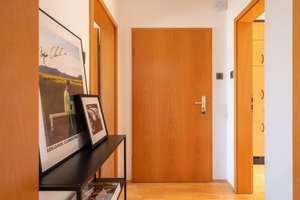 Gepflegte 2-Zimmer-Wohnung mit eigenem Gartenanteil nebst Terrasse und Einbauküche in Wuppertal – Die vollständige Adresse der Immobilie erhältst du vom Anbieter., 42327 Vohwinkel, Wuppertal – Vorschaubild 4