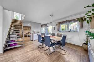 „Einziehen & wohlfühlen – Familienhaus mit Kamin, Garten & modernisiertem Außenauftritt“ – Die vollständige Adresse der Immobilie erhältst du vom Anbieter., 97688 Bad Kissingen – Vorschaubild 9