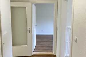 Erdgeschosswohnung mit neuem Duschbad und Balkon! – Masurenring 81, 24149 Kiel – Vorschaubild 7